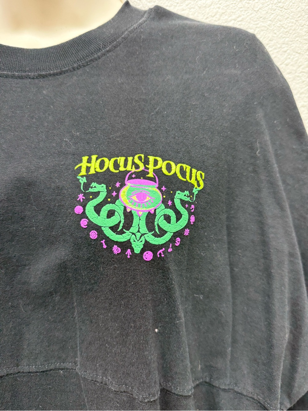 RARE Hocus Pocus Spirit Jersey — Neon Green & Purple Witch Design - Picture 3 of 7